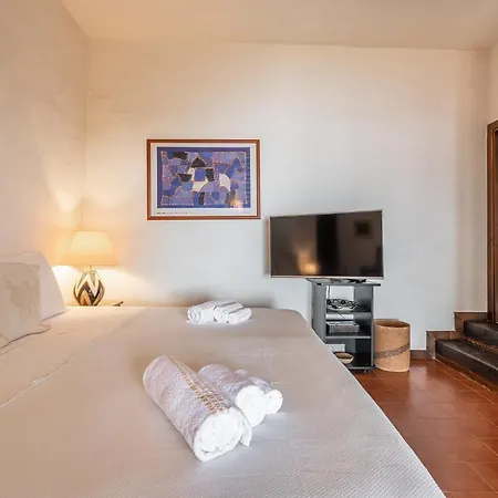 Villa Mistral *